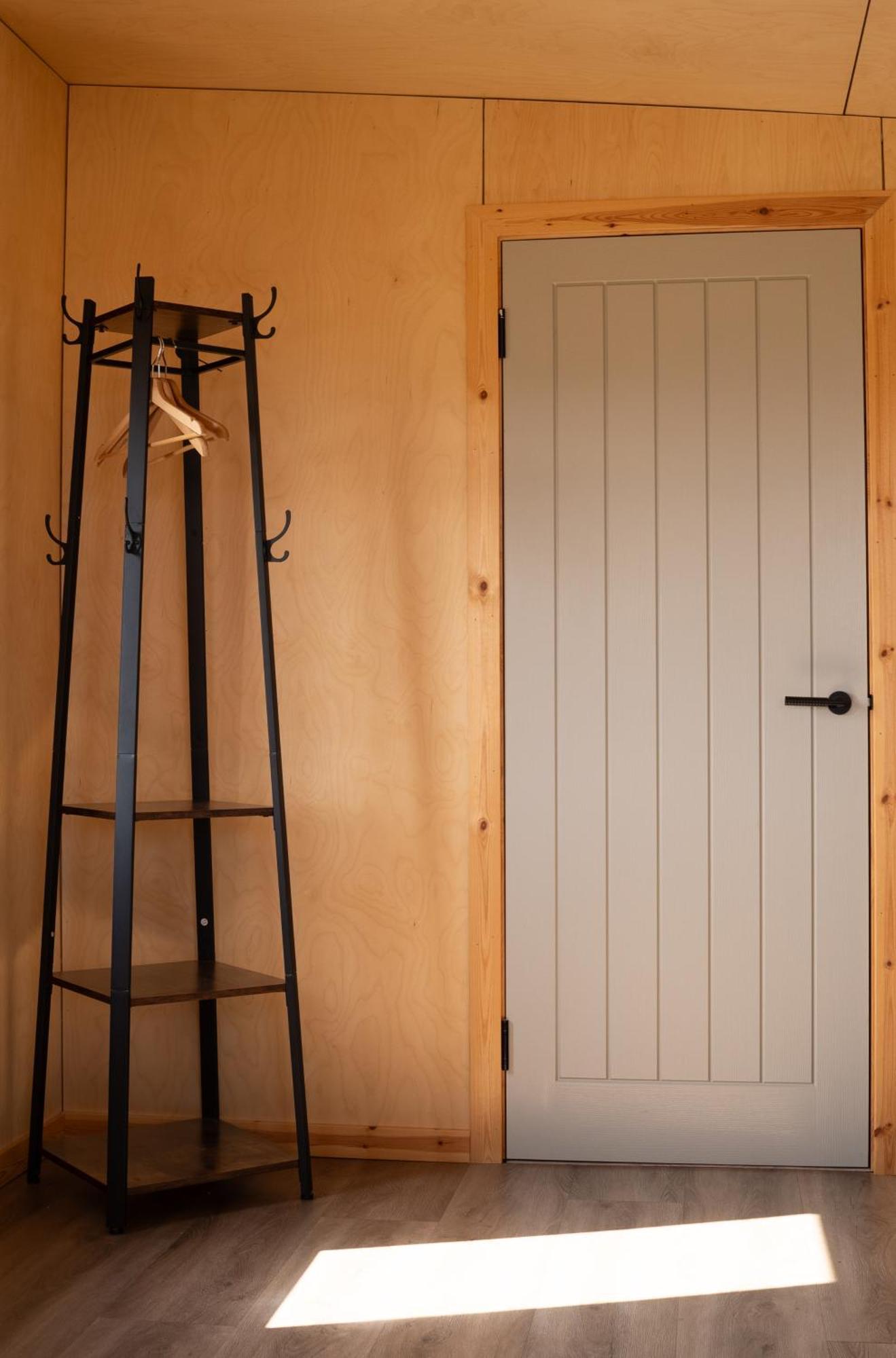 Rustic Cabins, Sea Views From Rewilded Farm With Highland Cows Сейнт Андрюс Екстериор снимка
